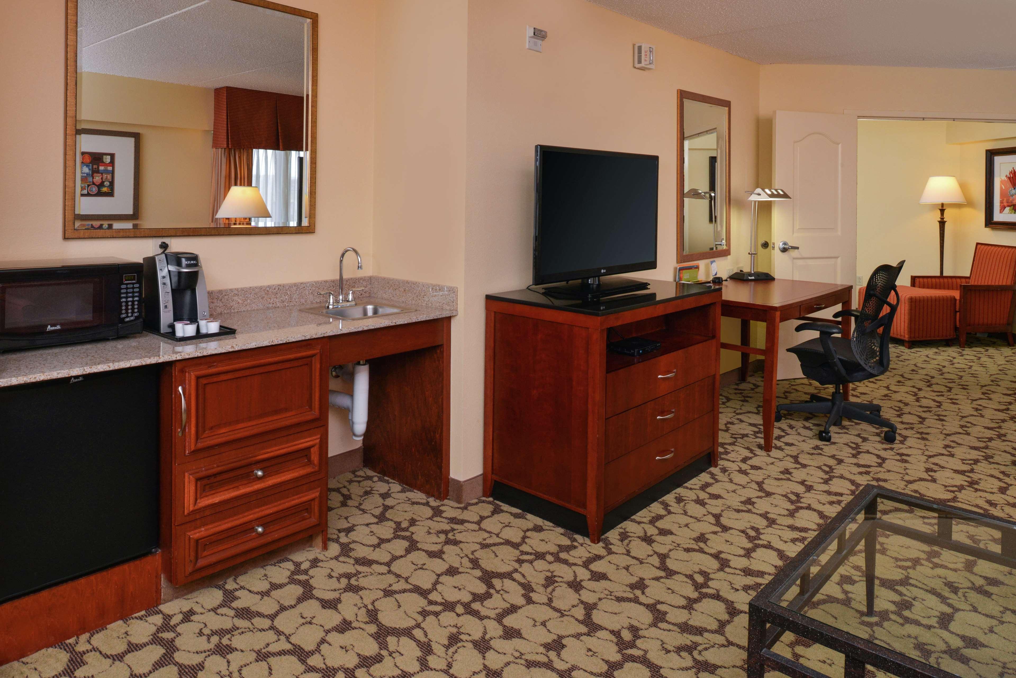 Hilton Garden Inn Terre Haute Exterior foto