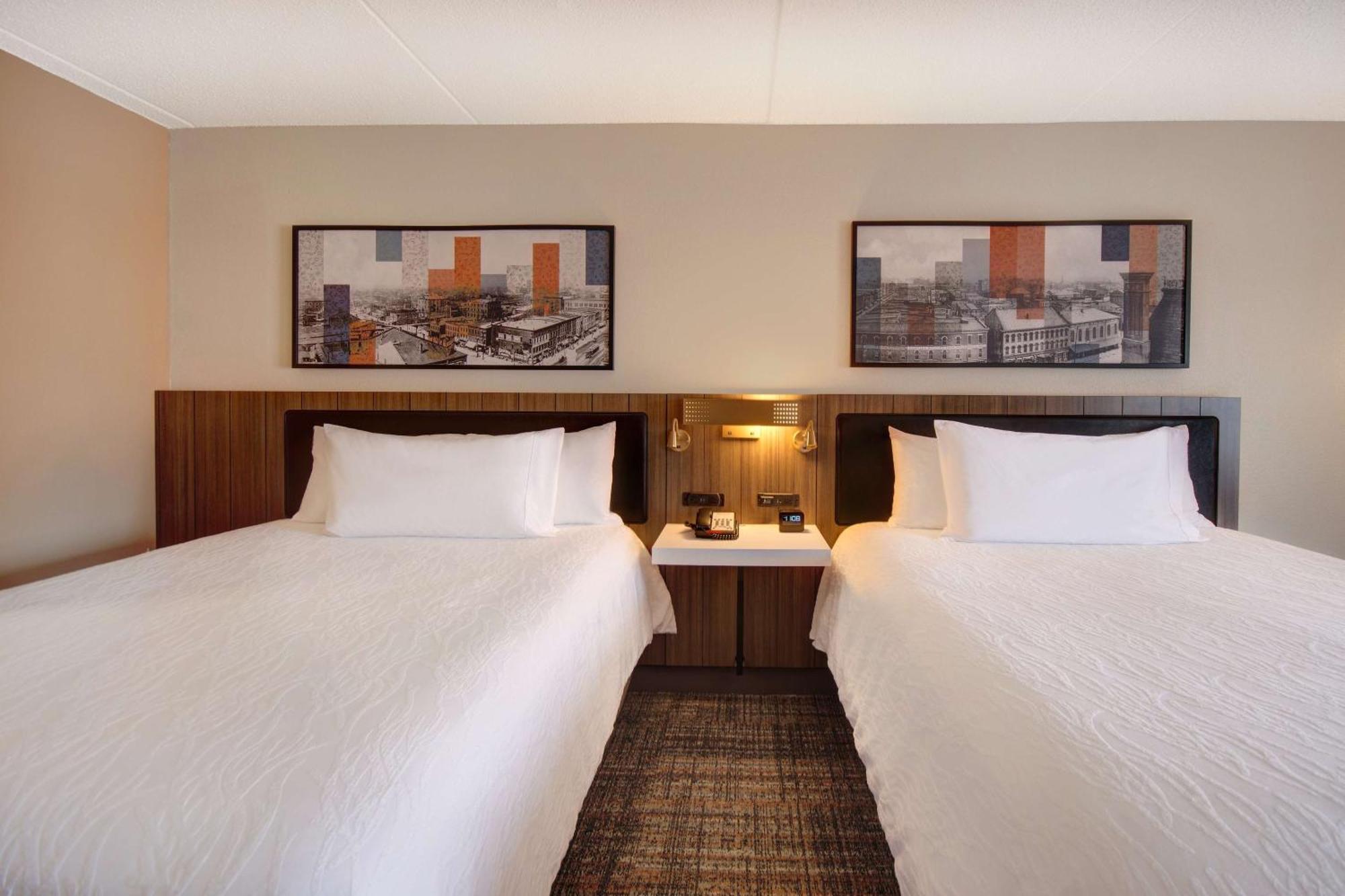 Hilton Garden Inn Terre Haute Exterior foto