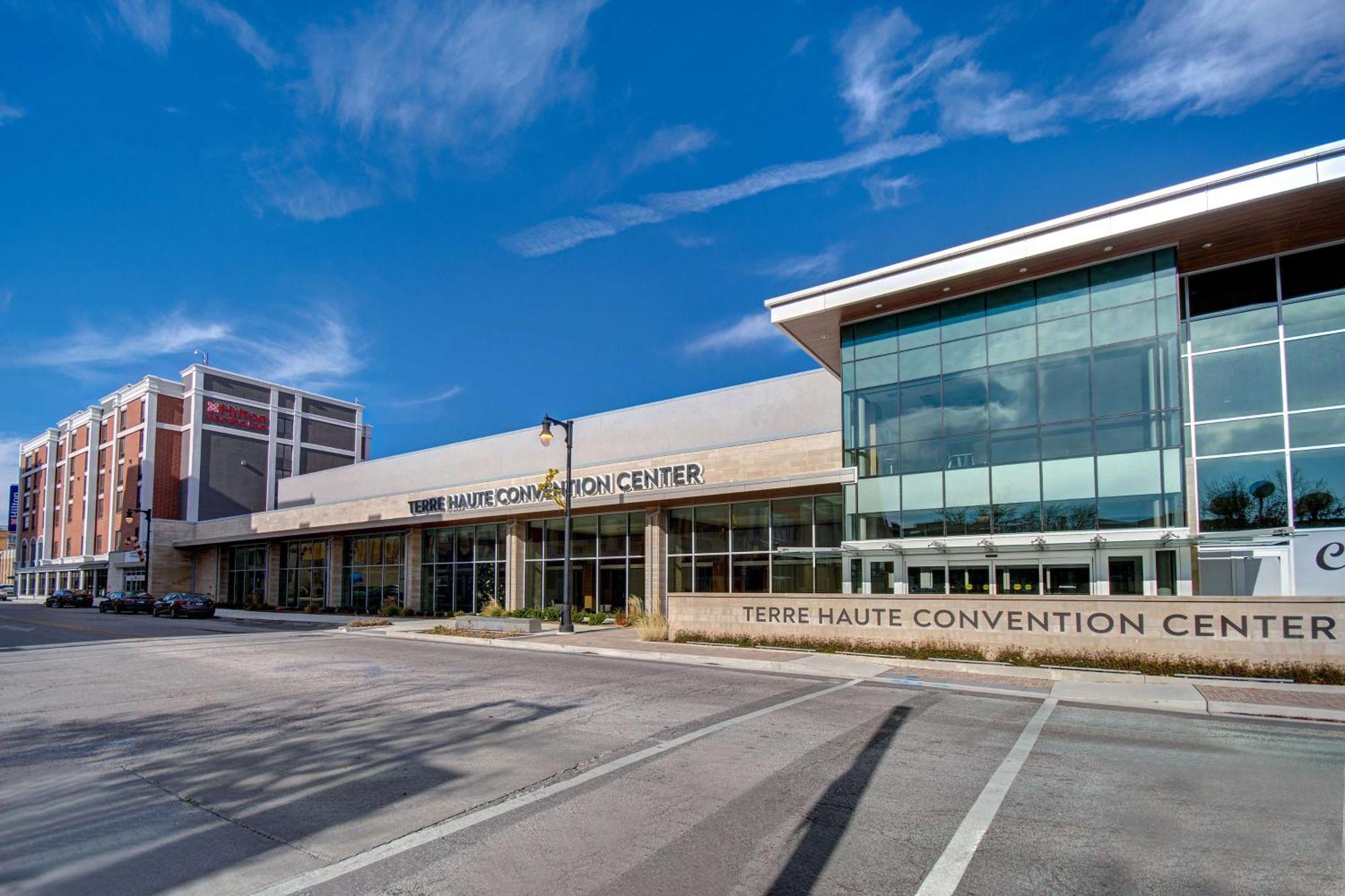 Hilton Garden Inn Terre Haute Exterior foto